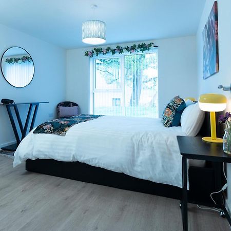 Luxury Ground Floor 2 Bedroom Apartment Free Wifi & Parking Шеффілд Екстер'єр фото