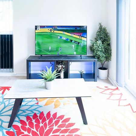 Luxury Ground Floor 2 Bedroom Apartment Free Wifi & Parking Шеффілд Екстер'єр фото